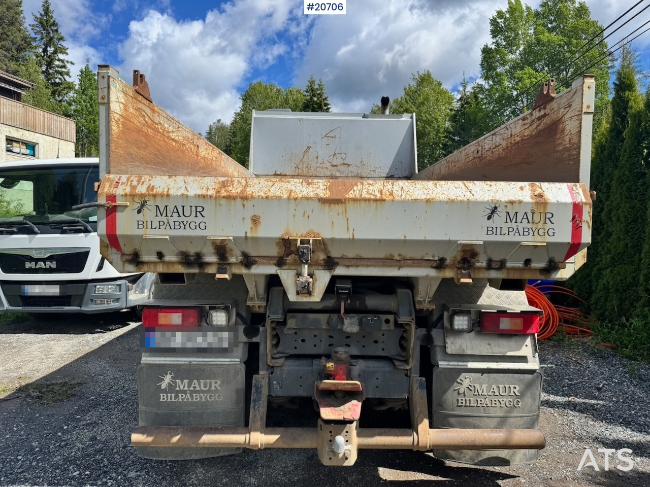 Volvo FH540 - Truk jungkit: gambar 4 Volvo FH540 - Truk jungkit: gambar 4
