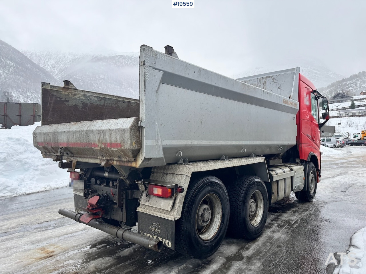 Volvo FH540 - Truk jungkit: gambar 2 Volvo FH540 - Truk jungkit: gambar 2
