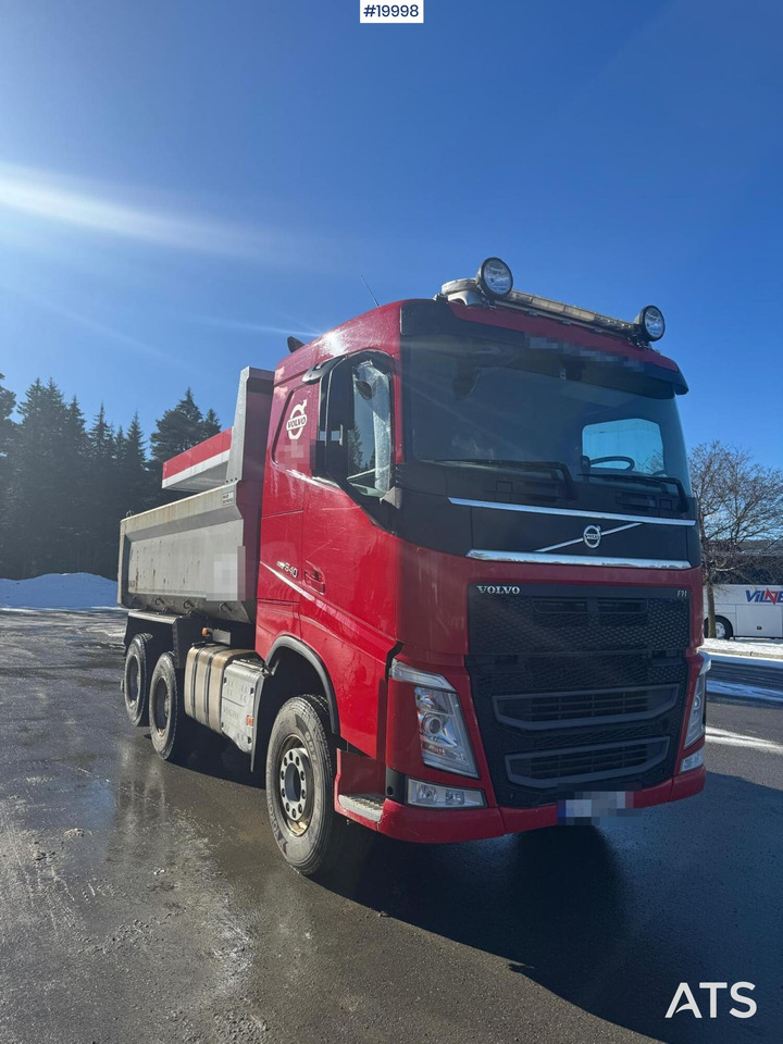 Volvo FH540 - Truk jungkit: gambar 1 Volvo FH540 - Truk jungkit: gambar 1