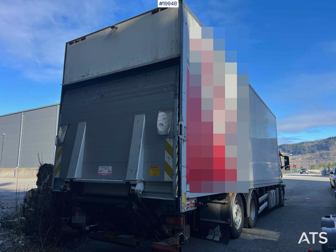 Truk box Volvo FM450: gambar 12