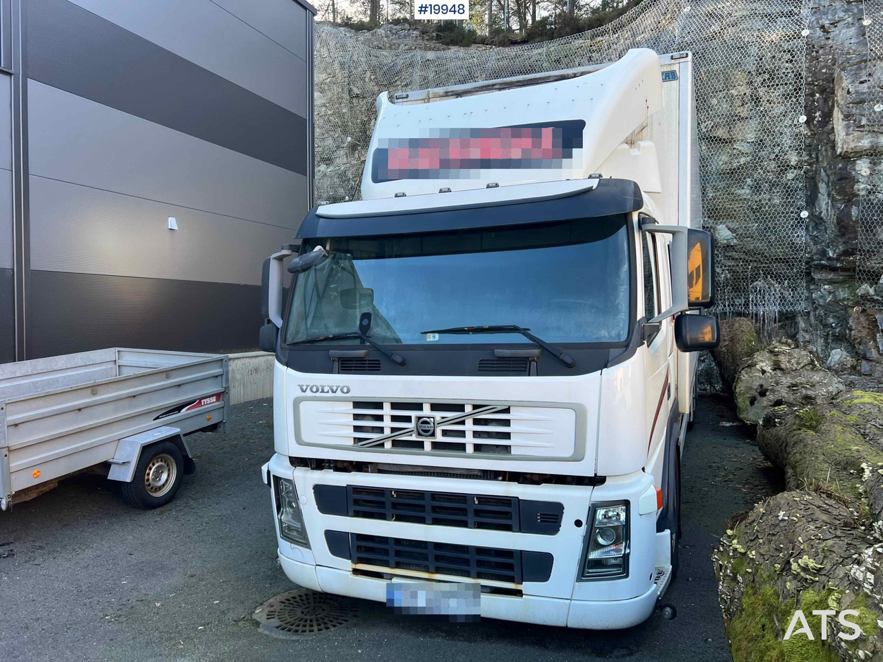 Truk box Volvo FM450: gambar 8