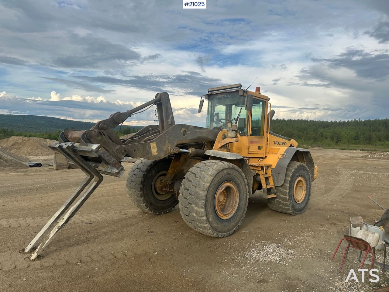 Volvo L120E - Wheel loader: gambar 3 Volvo L120E - Wheel loader: gambar 3