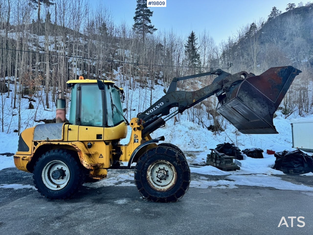 Volvo L45B - Wheel loader: gambar 2 Volvo L45B - Wheel loader: gambar 2