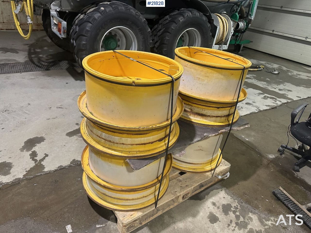 Volvo L60H - Pelek untuk Peralatan konstruksi: gambar 1 Volvo L60H - Pelek untuk Peralatan konstruksi: gambar 1