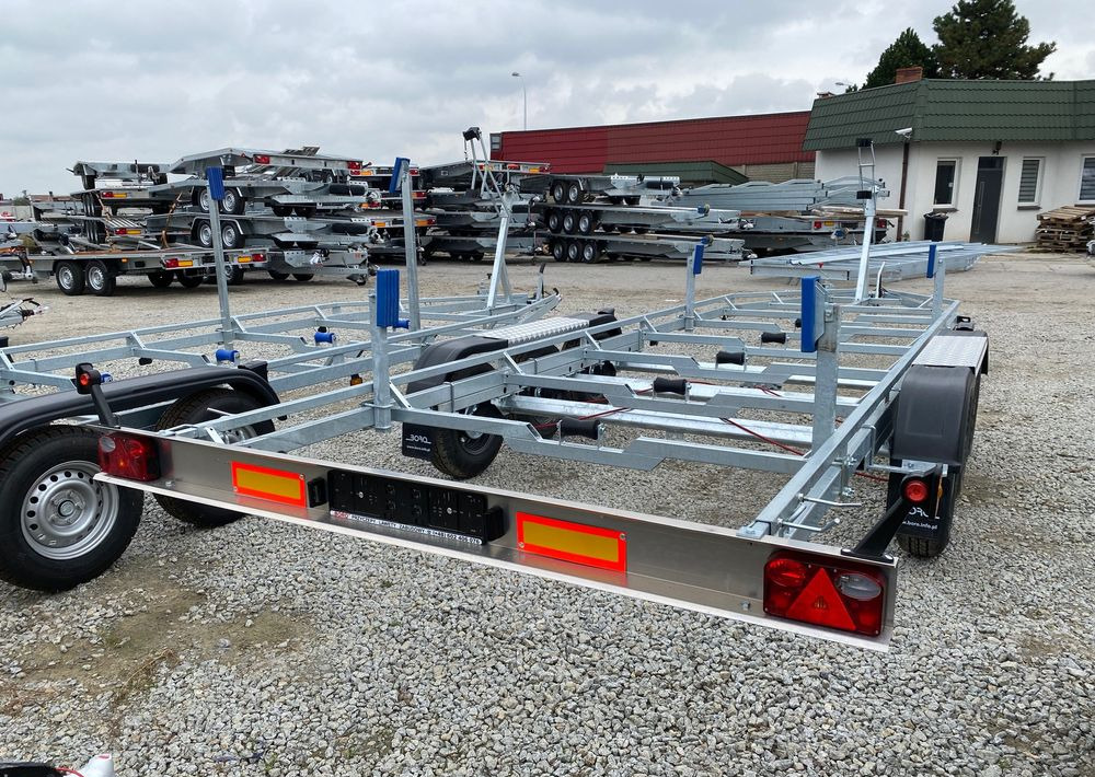 Boro Przyczepa PODŁODZIOWA 7,80M! - Trailer perahu: gambar 3 Boro Przyczepa PODŁODZIOWA 7,80M! - Trailer perahu: gambar 3