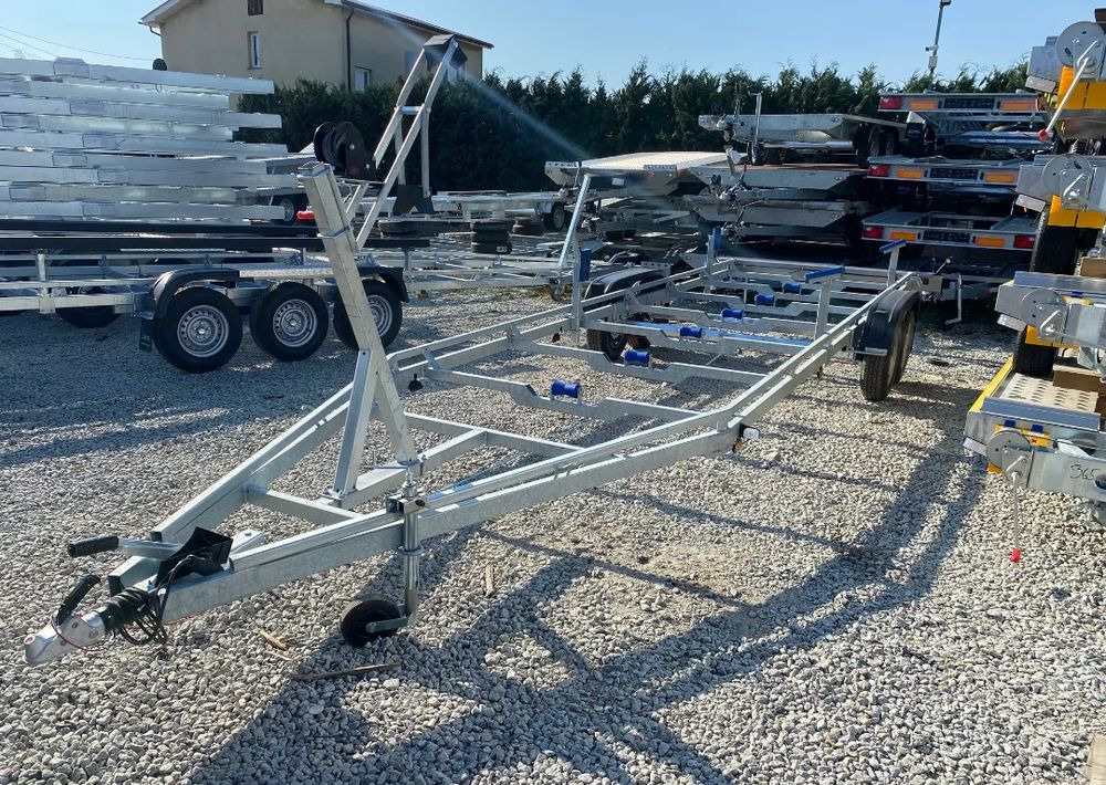 Boro Przyczepa PODŁODZIOWA 7,80M! - Trailer perahu: gambar 1 Boro Przyczepa PODŁODZIOWA 7,80M! - Trailer perahu: gambar 1