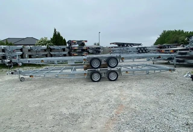 Boro Przyczepa pod kontener!!!6,60x2,50M!! - Semi-trailer pengangkut mobil: gambar 3 Boro Przyczepa pod kontener!!!6,60x2,50M!! - Semi-trailer pengangkut mobil: gambar 3