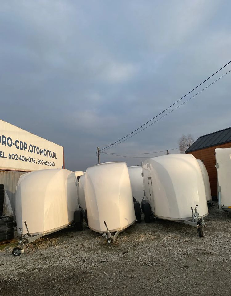 Niewiadów Furgon Niewiadów F1334 z trapem wjazdowym - Trailer mobil: gambar 3 Niewiadów Furgon Niewiadów F1334 z trapem wjazdowym - Trailer mobil: gambar 3