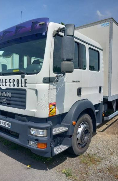 MAN TGM 18.280 - Truk box: gambar 4 MAN TGM 18.280 - Truk box: gambar 4