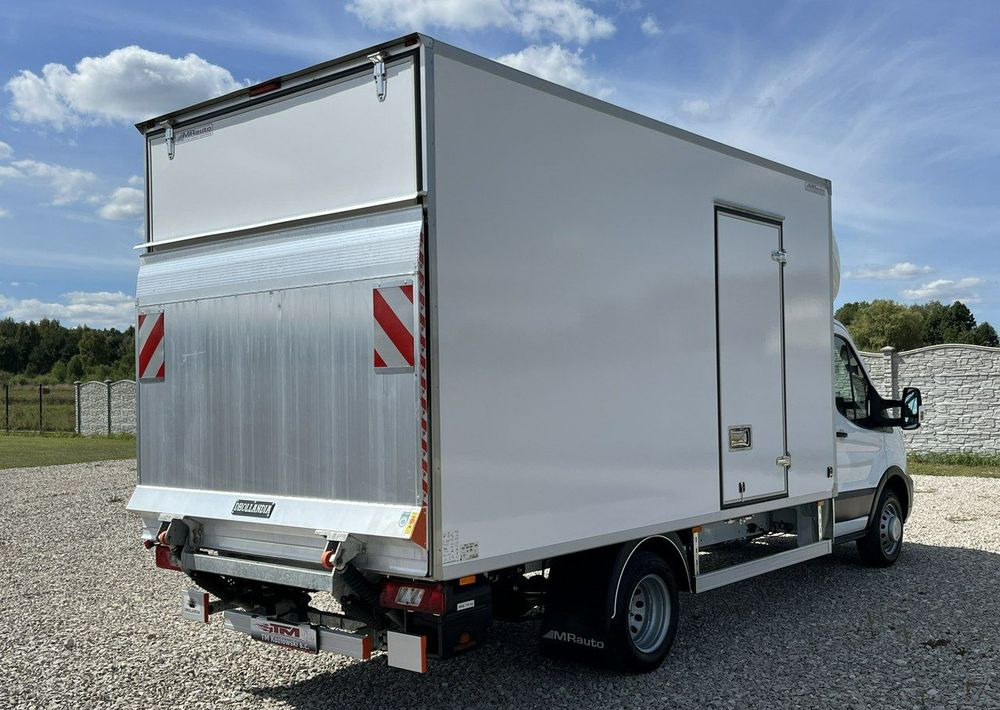 Ford Transit - Van box: gambar 4 Ford Transit - Van box: gambar 4