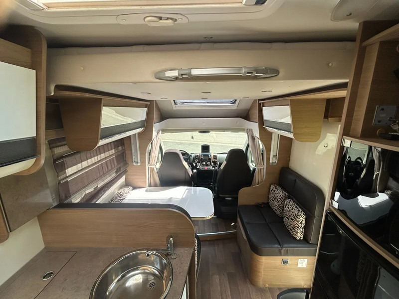 Elnagh T-LOFT 591 591 T-Loft 130 Multijet 4 mpersoons - Mobil rumah semi-terintegrasi: gambar 5 Elnagh T-LOFT 591 591 T-Loft 130 Multijet 4 mpersoons - Mobil rumah semi-terintegrasi: gambar 5