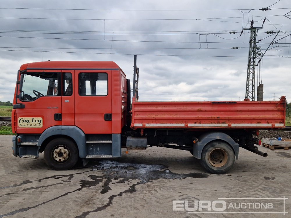 2006 MAN TGL 8.180 - Truk jungkit: gambar 2 2006 MAN TGL 8.180 - Truk jungkit: gambar 2