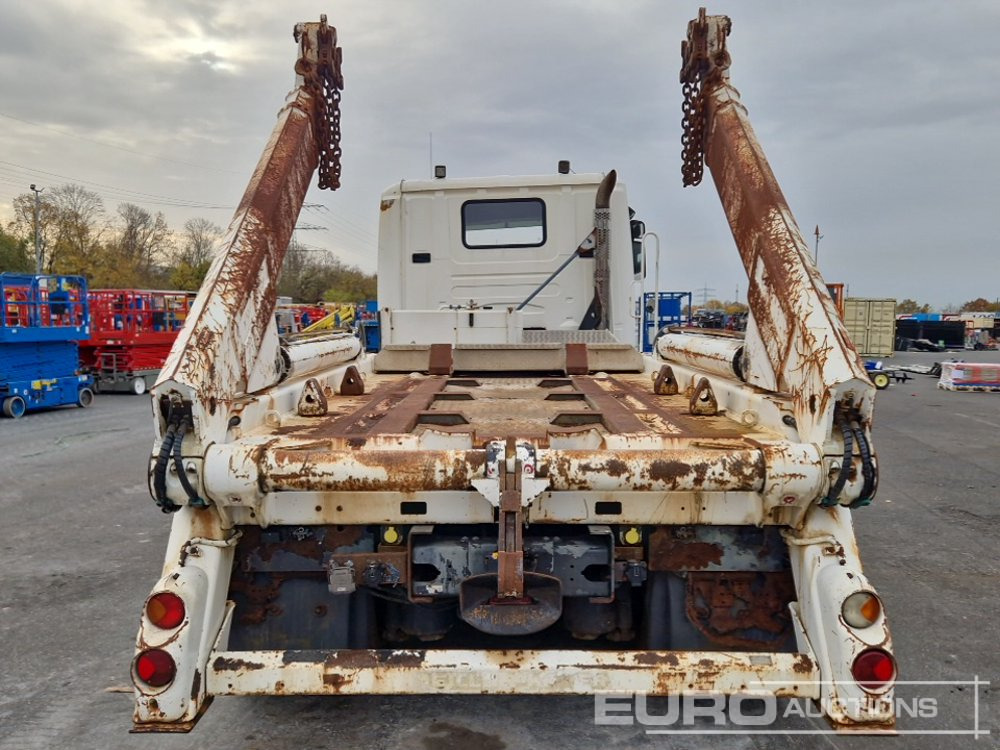 2007 Scania R420 - Truk skip loader: gambar 4 2007 Scania R420 - Truk skip loader: gambar 4