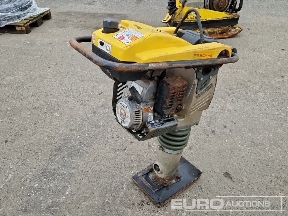 2008 Wacker Neuson BS50-4S - Mesin aspal: gambar 3 2008 Wacker Neuson BS50-4S - Mesin aspal: gambar 3