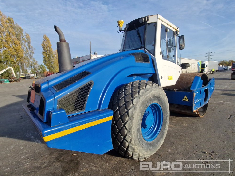 2011 Bomag BW 213 D-4 - Roller: gambar 5 2011 Bomag BW 213 D-4 - Roller: gambar 5
