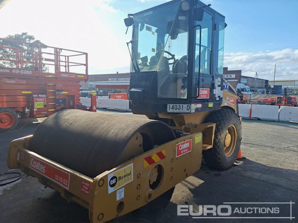 2011 CAT CS74 - Roller: gambar 1 2011 CAT CS74 - Roller: gambar 1