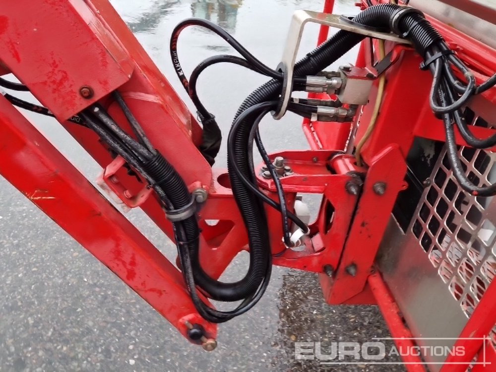 Platform pengangkat 2011 Genie Z-45/25: gambar 17 Platform pengangkat 2011 Genie Z-45/25: gambar 17