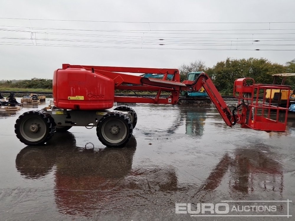 Platform pengangkat 2011 Genie Z-45/25: gambar 6 Platform pengangkat 2011 Genie Z-45/25: gambar 6