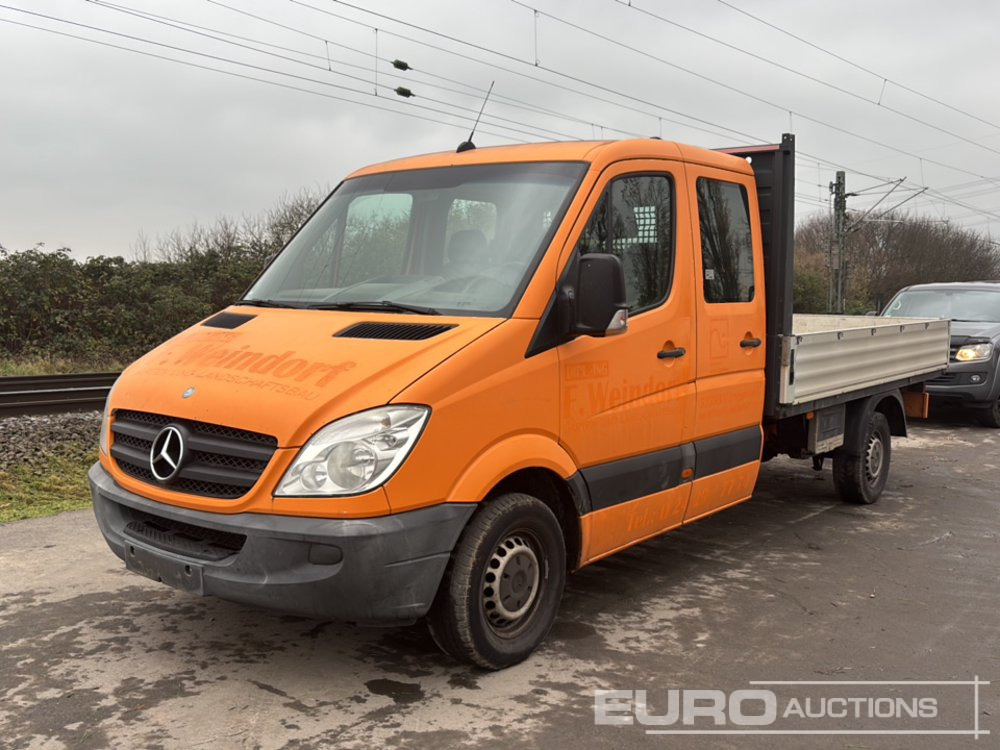 2012 Mercedes Benz Sprinter - Van flatbed: gambar 1 2012 Mercedes Benz Sprinter - Van flatbed: gambar 1