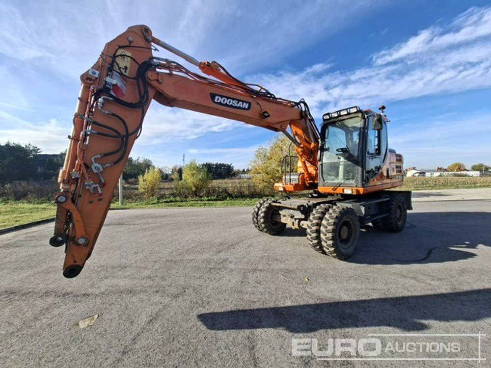 2013 Doosan DX160W-3 - Ekskavator roda: gambar 1 2013 Doosan DX160W-3 - Ekskavator roda: gambar 1