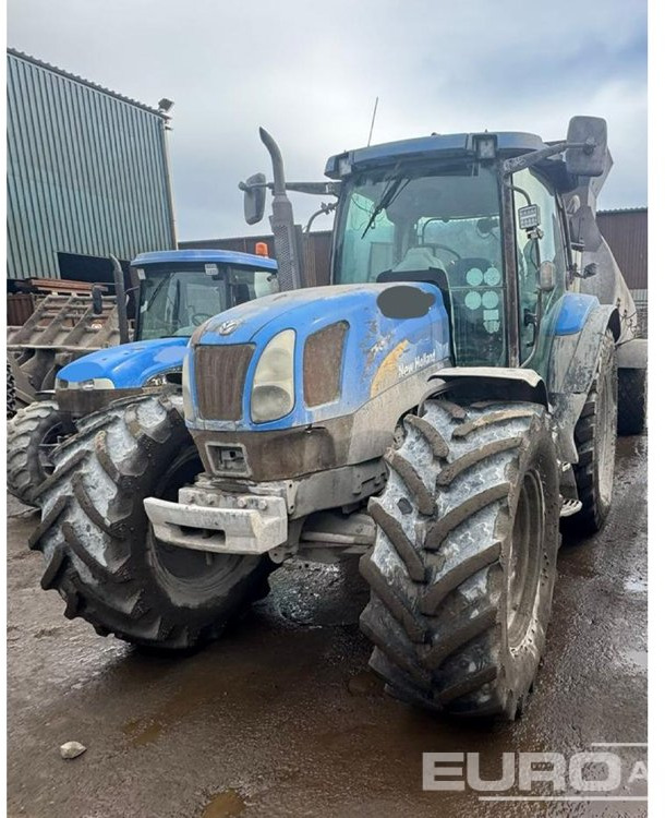 2013 New Holland T6030 - Traktor: gambar 1 2013 New Holland T6030 - Traktor: gambar 1