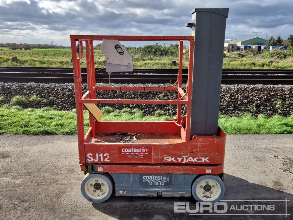 2014 SkyJack SJ12 - Platform pengangkat: gambar 2 2014 SkyJack SJ12 - Platform pengangkat: gambar 2