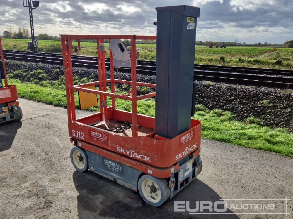 2014 SkyJack SJ12 - Platform pengangkat: gambar 3 2014 SkyJack SJ12 - Platform pengangkat: gambar 3