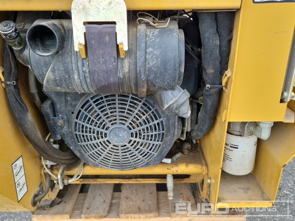 Mesin penggali parit 2014 Vermeer RTX250: gambar 14