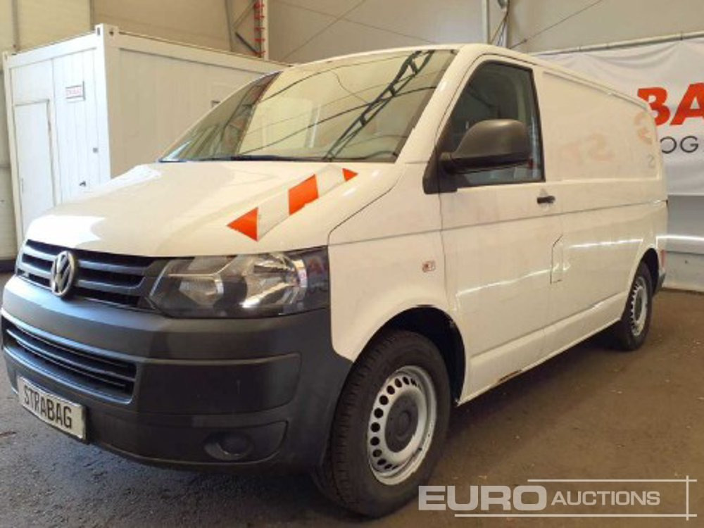 2014 Volkswagen Transporter T5 - Van kecil: gambar 2 2014 Volkswagen Transporter T5 - Van kecil: gambar 2