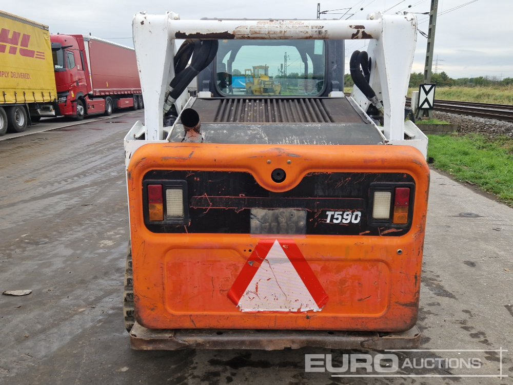 2015 Bobcat T590 - Skid steer: gambar 4 2015 Bobcat T590 - Skid steer: gambar 4