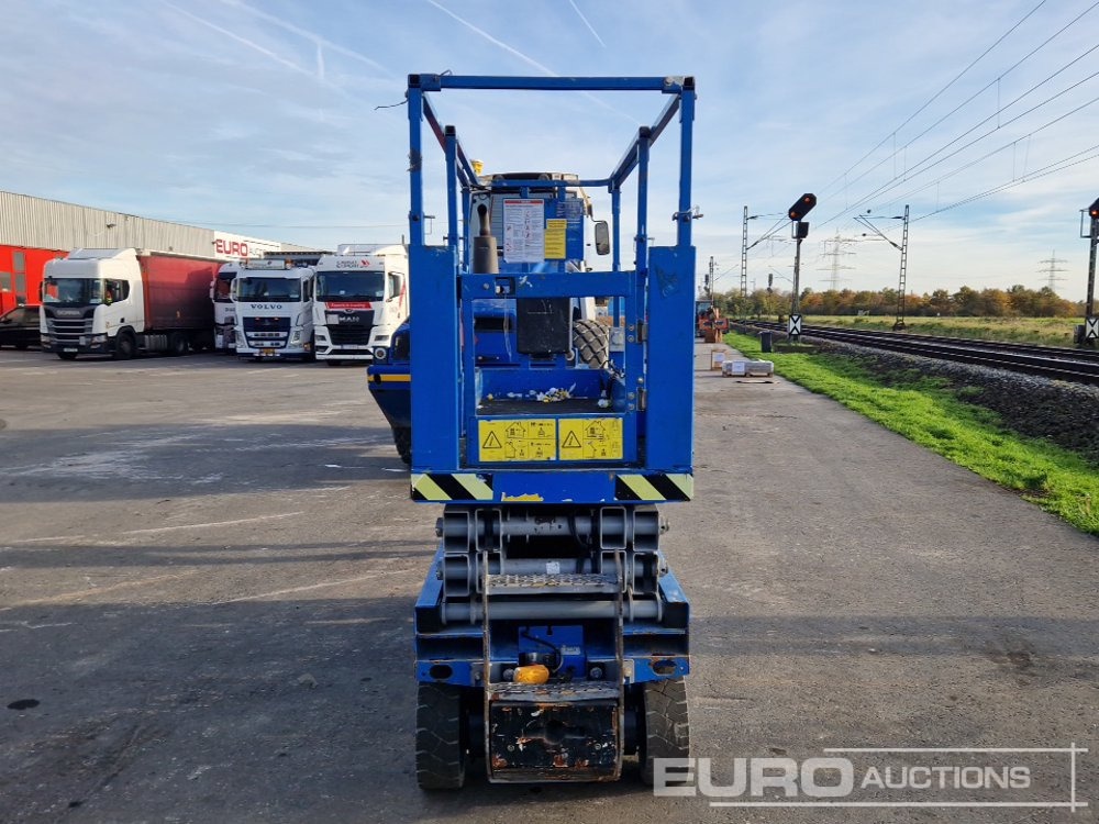 2015 Genie GS-2032 - Scissor lifts: gambar 4 2015 Genie GS-2032 - Scissor lifts: gambar 4
