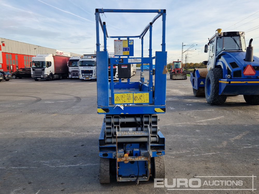 2015 Genie GS-2032 - Scissor lifts: gambar 4 2015 Genie GS-2032 - Scissor lifts: gambar 4