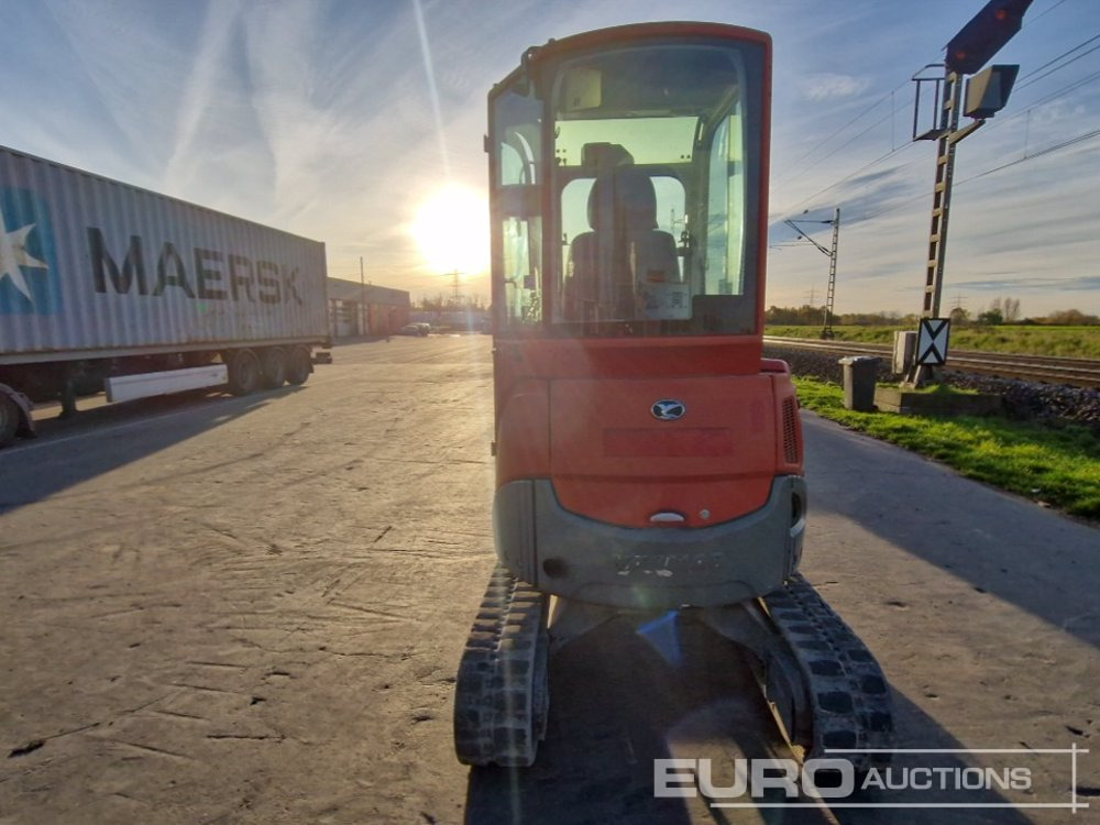 2015 Yanmar ViO20-4 - Ekskavator mini: gambar 4 2015 Yanmar ViO20-4 - Ekskavator mini: gambar 4