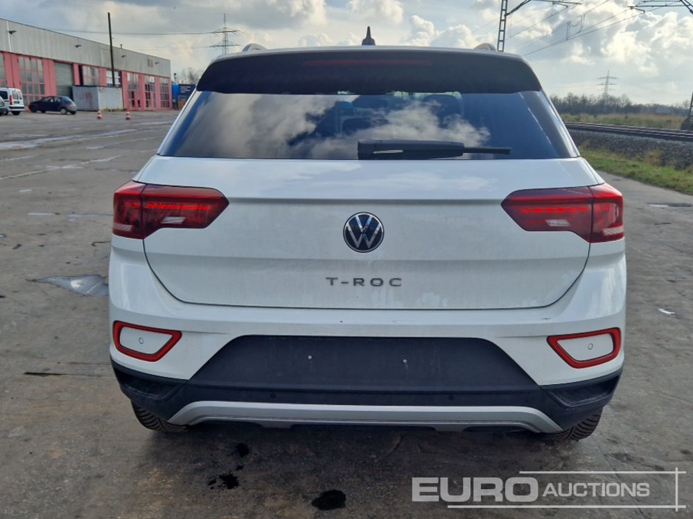 2024 Volkswagen T-Roc - Mobil SUV: gambar 4 2024 Volkswagen T-Roc - Mobil SUV: gambar 4