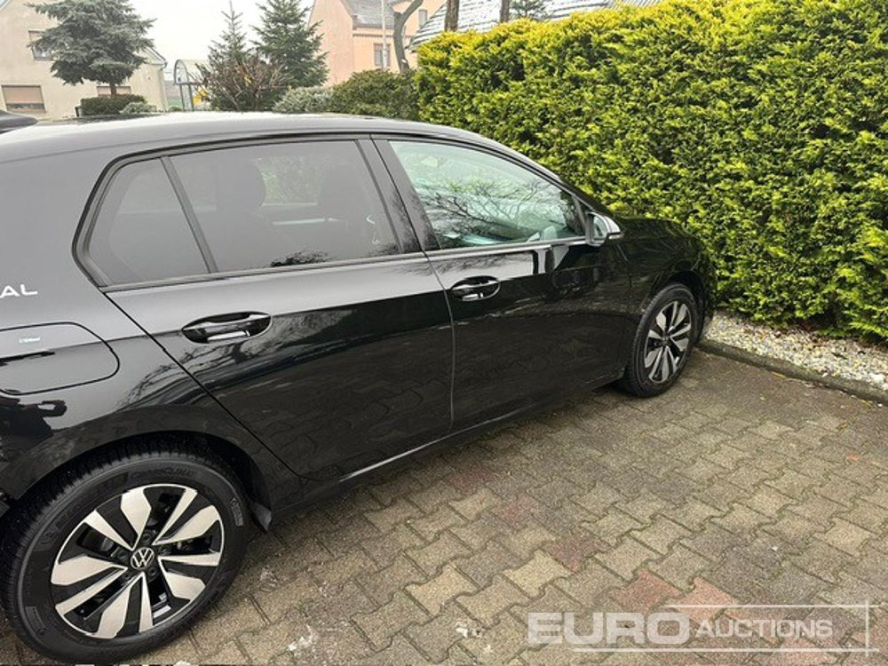 2025 Volkswagen Golf - Mobil: gambar 2 2025 Volkswagen Golf - Mobil: gambar 2