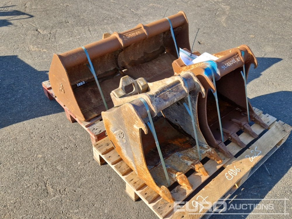 48" Ditching, 16", 16" Digging Buckets, ARDEN to suit 2-5 Ton Excavator (3 of) - Ember: gambar 4 48" Ditching, 16", 16" Digging Buckets, ARDEN to suit 2-5 Ton Excavator (3 of) - Ember: gambar 4