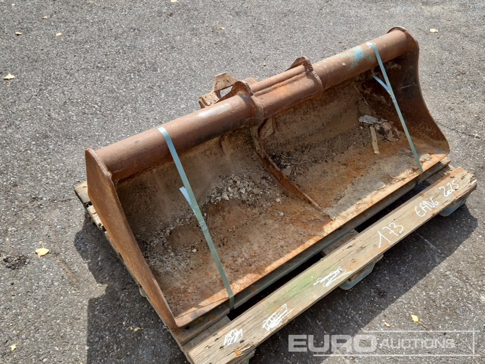 48" Ditching Bucket, ARDEN to suit 3-5 Ton Excavator - Ember: gambar 4 48" Ditching Bucket, ARDEN to suit 3-5 Ton Excavator - Ember: gambar 4