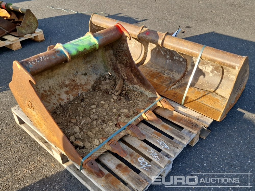 60" Ditching, 32" Digging Buckets, ARDEN to suit 3-5 Ton Excavator (2 of) - Ember: gambar 1 60" Ditching, 32" Digging Buckets, ARDEN to suit 3-5 Ton Excavator (2 of) - Ember: gambar 1