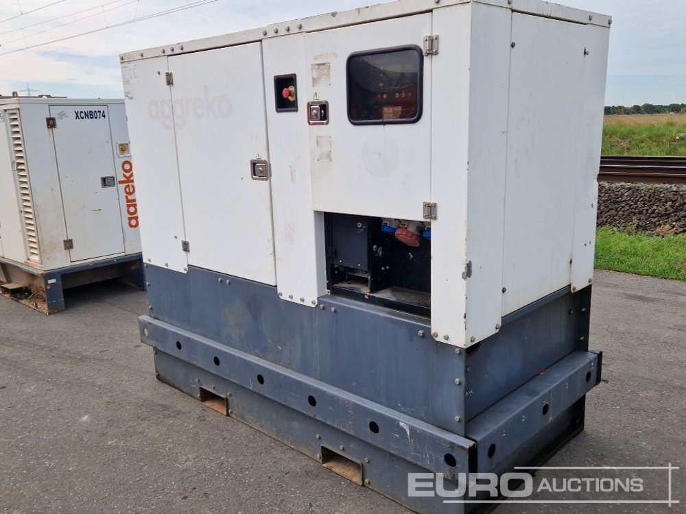 Aggreko Static Generator, John Deere Engine - Genset: gambar 2 Aggreko Static Generator, John Deere Engine - Genset: gambar 2