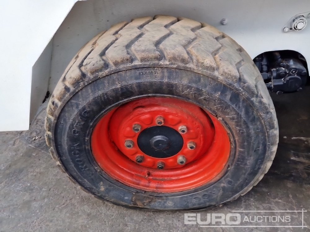 Bobcat 743 - Skid steer: gambar 3 Bobcat 743 - Skid steer: gambar 3