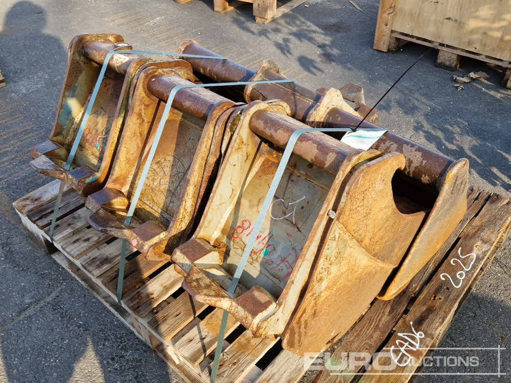 Bucket Set, ARDEN to suit 2-5 Ton Excavator (4 of) - Ember: gambar 1 Bucket Set, ARDEN to suit 2-5 Ton Excavator (4 of) - Ember: gambar 1