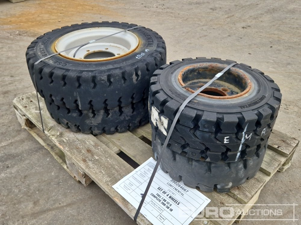 Continental Various Tyres (4 of) - Ban: gambar 4 Continental Various Tyres (4 of) - Ban: gambar 4