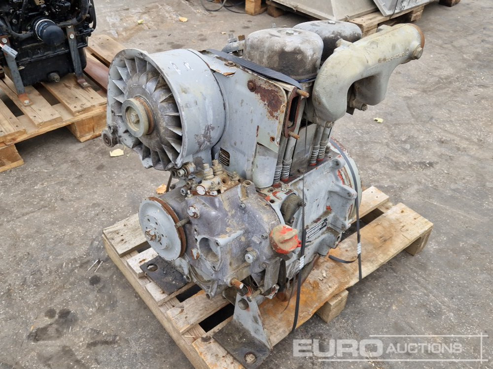 Deutz 2 Cylinder Diesel Engine - Mesin: gambar 3 Deutz 2 Cylinder Diesel Engine - Mesin: gambar 3