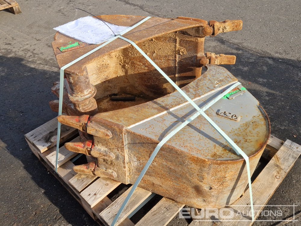 Digging Buckets, MORIN (2 of) - Ember: gambar 4 Digging Buckets, MORIN (2 of) - Ember: gambar 4