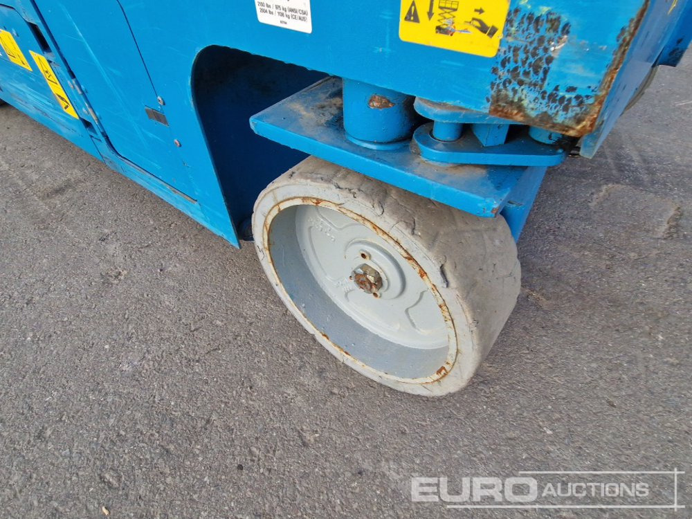 Genie GS-2646 - Scissor lifts: gambar 5 Genie GS-2646 - Scissor lifts: gambar 5