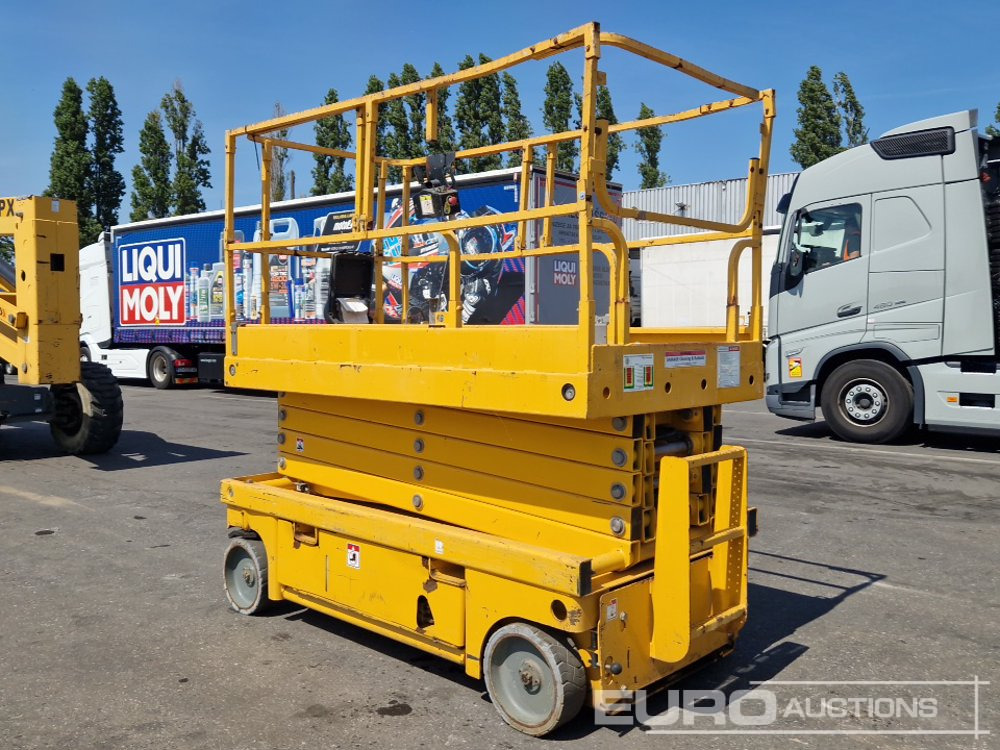 Haulotte Compact 12 - Platform pengangkat: gambar 4 Haulotte Compact 12 - Platform pengangkat: gambar 4