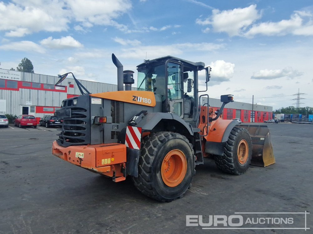Hitachi ZW180 - Wheel loader: gambar 5 Hitachi ZW180 - Wheel loader: gambar 5