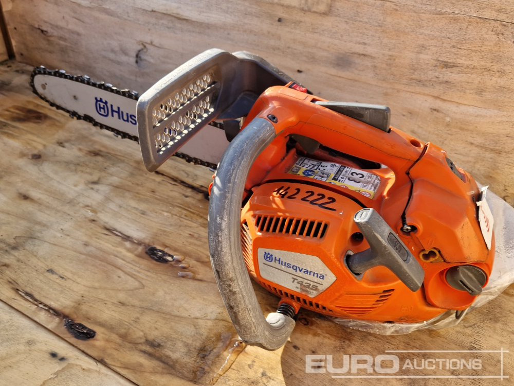 Husqvarna Chainsaws (2 of) - Membangun inventaris: gambar 5 Husqvarna Chainsaws (2 of) - Membangun inventaris: gambar 5