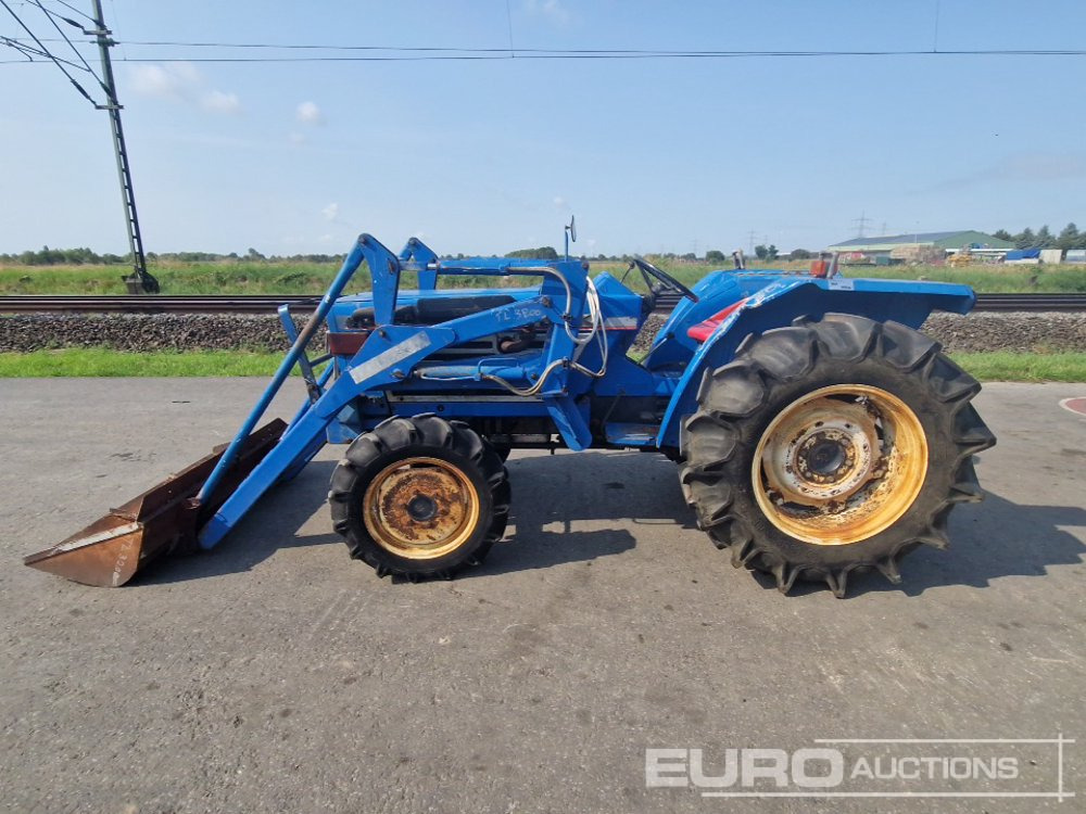 Iseki TL3200 - Traktor kompak: gambar 2 Iseki TL3200 - Traktor kompak: gambar 2