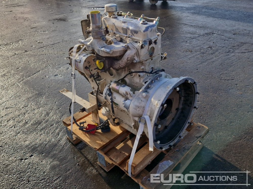 Isuzu 3 Cylinder Diesel Engine - Mesin: gambar 1 Isuzu 3 Cylinder Diesel Engine - Mesin: gambar 1